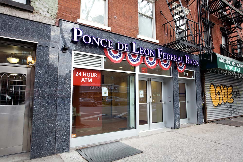 Ponce De Leon Bank service desk